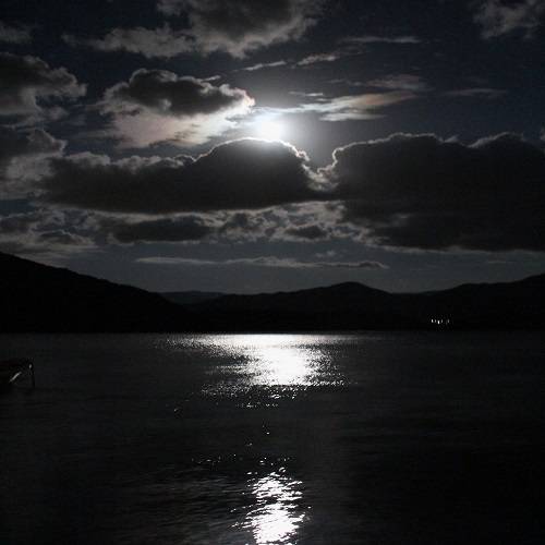 【水月湖星空カヤック】湖の真ん中で満天の星にかこまれる体験を。