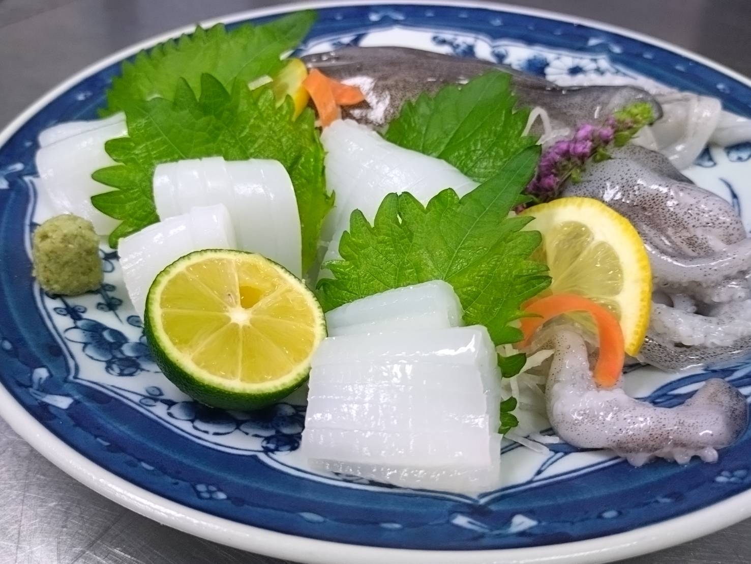 【とろける旨みのアオリイカお造りプラン】《9〜12月限定》いかげそ焼き＆厳選お造り+カレイ唐揚げ