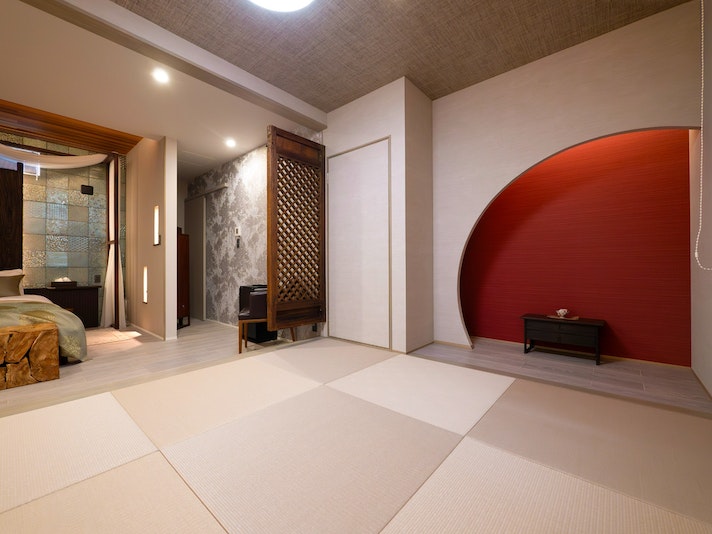 ・【和室】リビングに広がる畳のお部屋、どこか懐かしい空間で気分も休まりそう