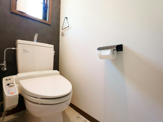 ・【トイレ】温水洗浄機能付。清潔で安心してご利用いただきます