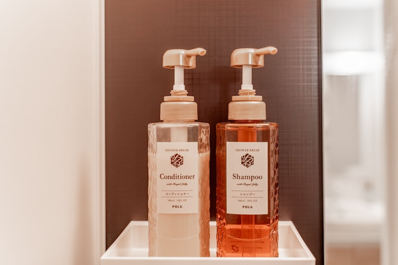 シャンプー、コンデイション（POLA)