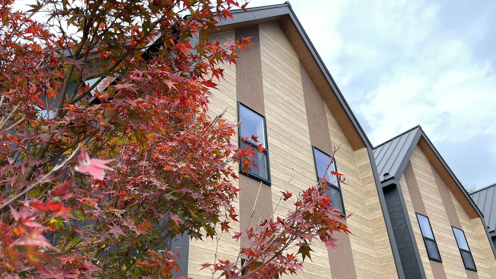 【外観】自然豊かな鬼怒川渓谷の季節を感じて、おくつろぎ下さい