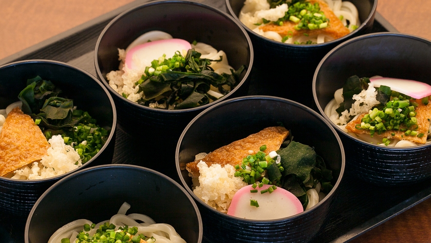 朝食イメージ（讃岐うどん）