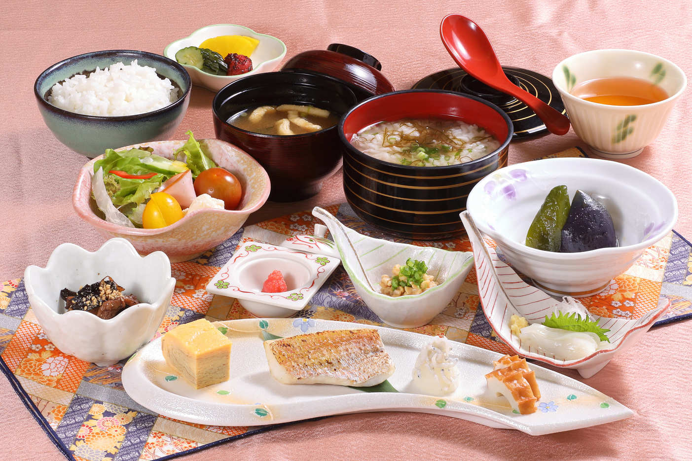 【1泊朝食付】隠岐の島産“こしひかり”を使用した名物！「もずく雑炊」島の朝ごはんプラン