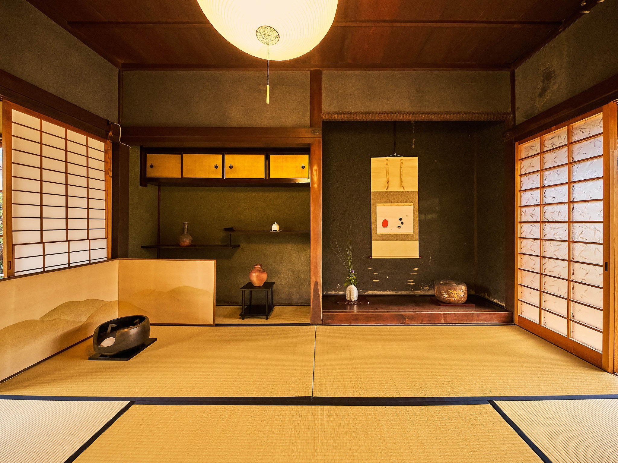 ・【和室】一つひとつの設えにおもてなしの心を添えてお出迎えいたします