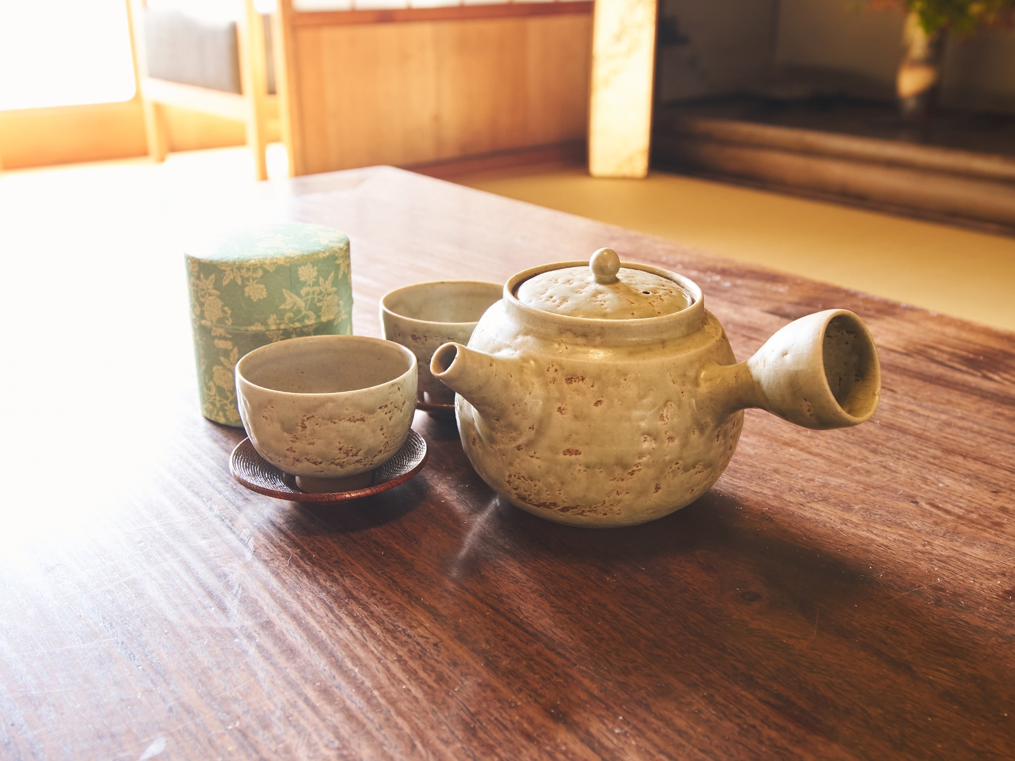 ・【食器類】和のお茶セットをご用意　到着したらお茶でホッとひと息つきませんか