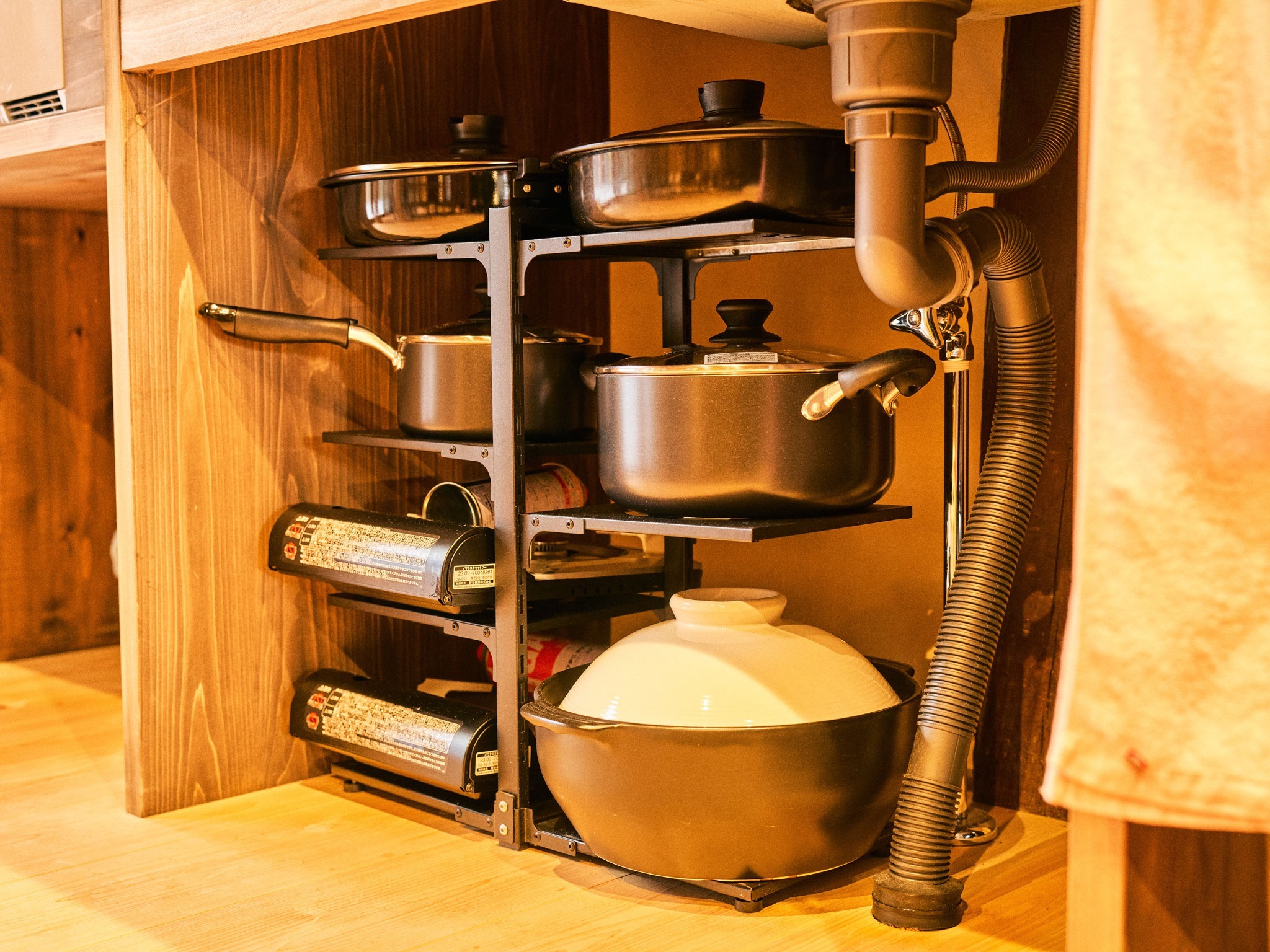 ・【鍋類】カセットコンロと土鍋も　みんなで鍋を囲んでワイワイとお過ごしいただけます