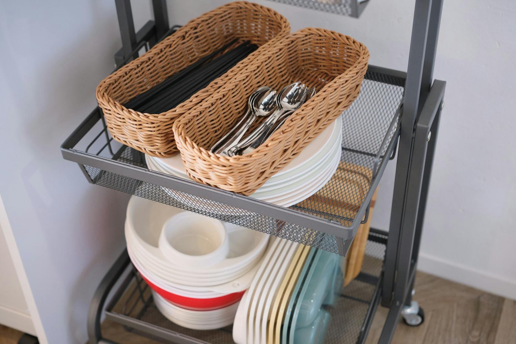 食器など Utensils and dishware