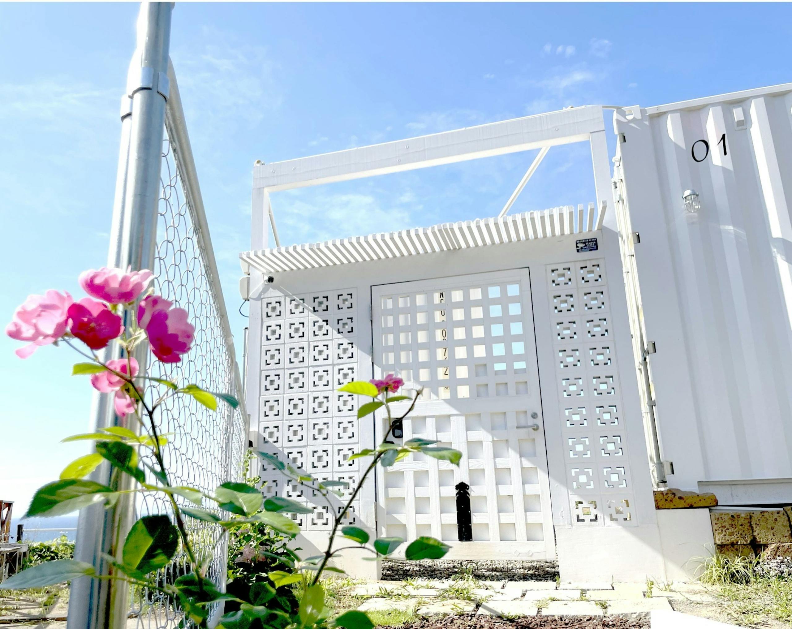 エントランス...