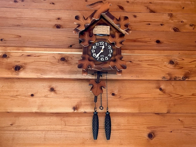 オシャレな時計が特徴的