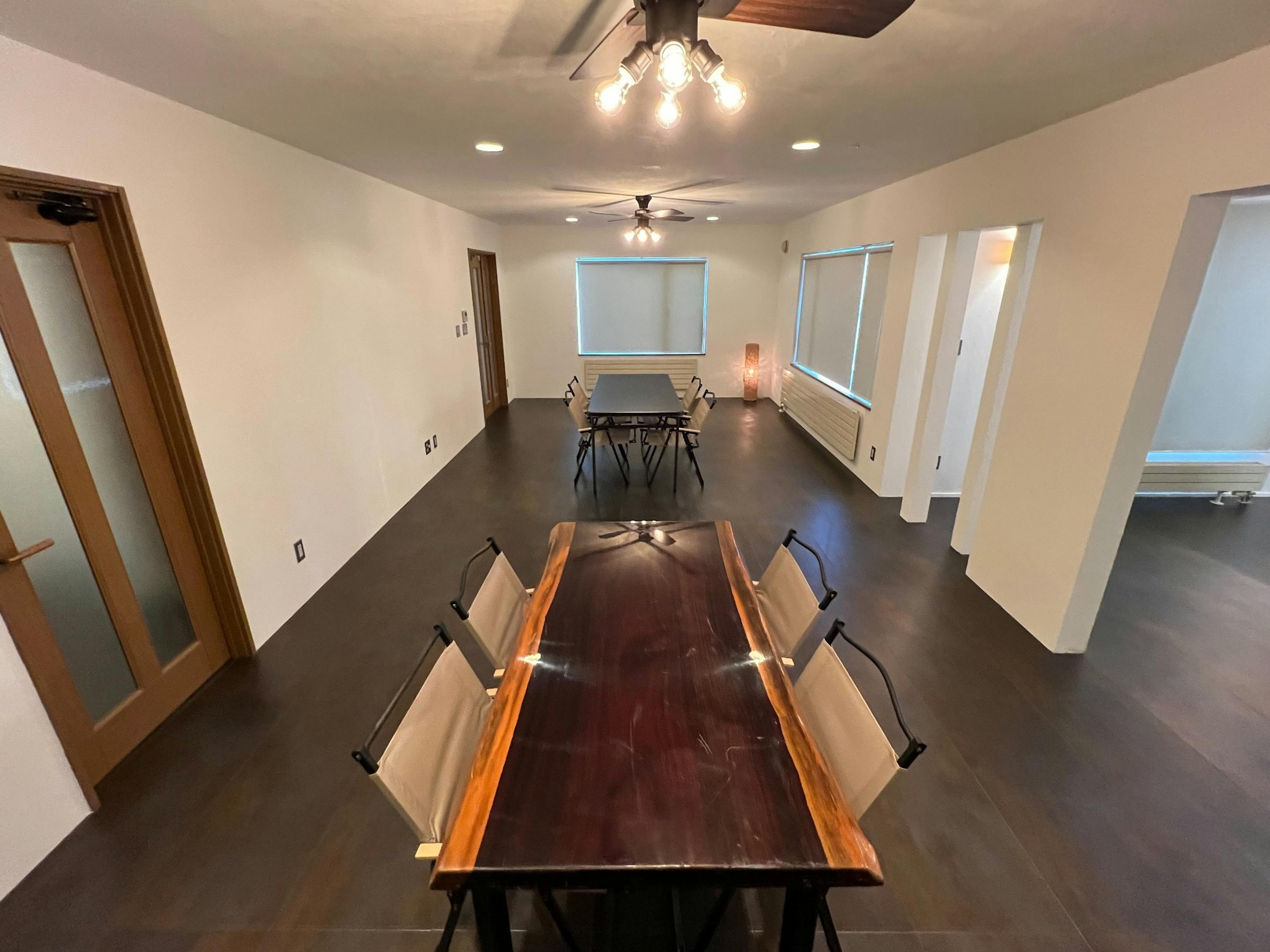 １F free room