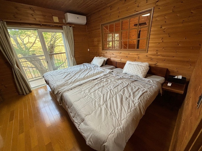 Bedroom1（double size bed×２）