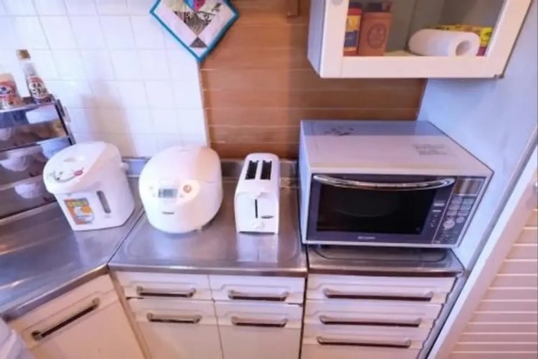 炊飯器・電子レンジ・ポット・トースター