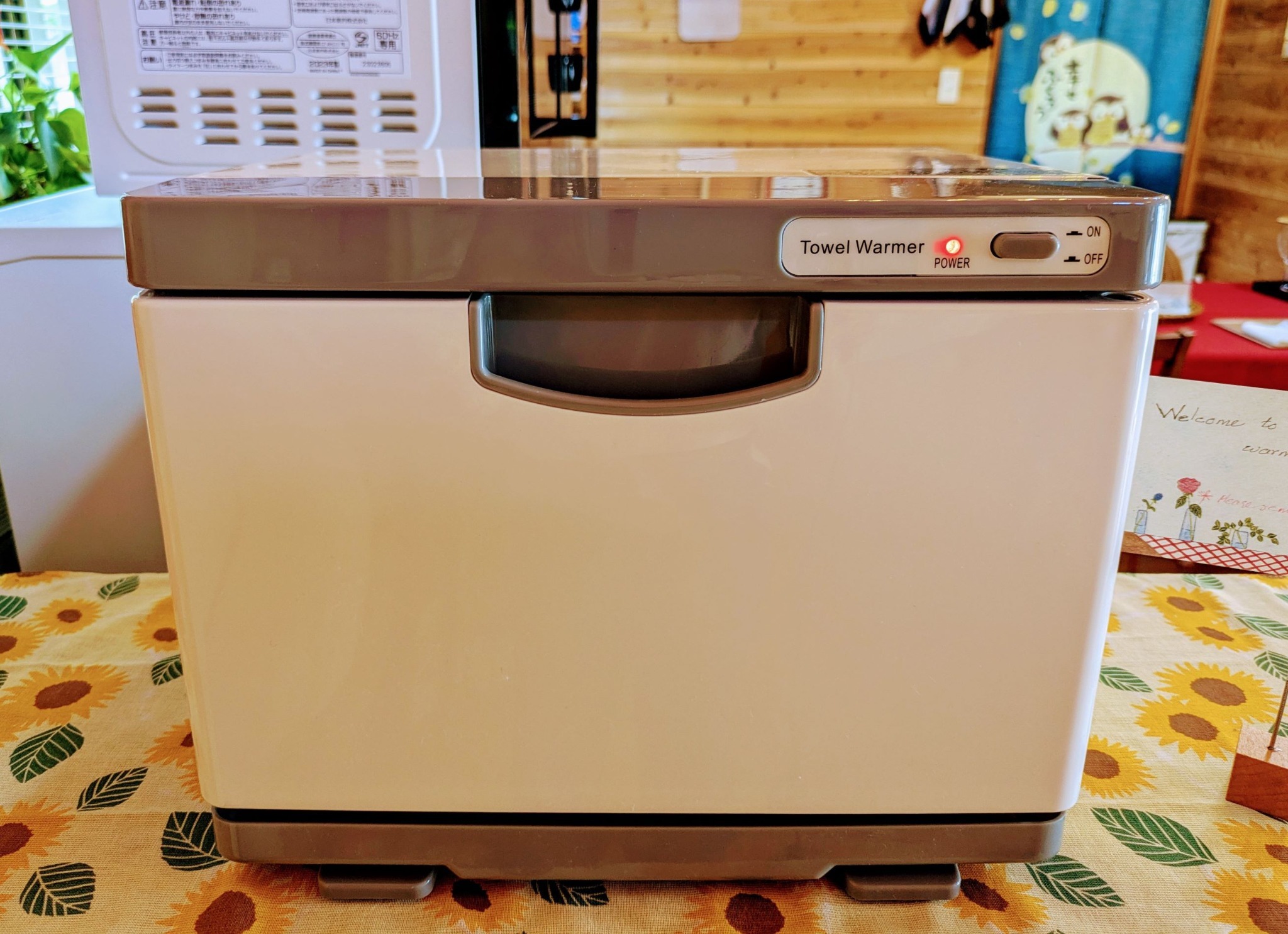 おしぼりサーバー（到着時にご使用ください）