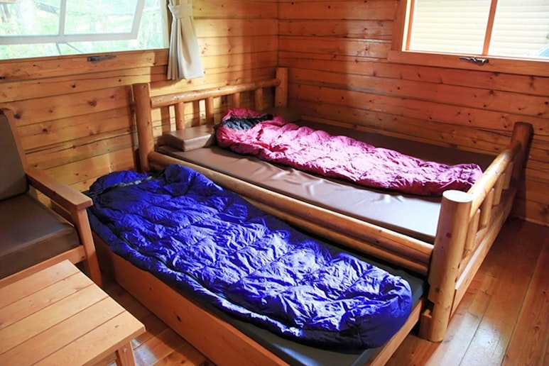 エクストラベッドが引き出せ、家族4名で宿泊できます。 ...