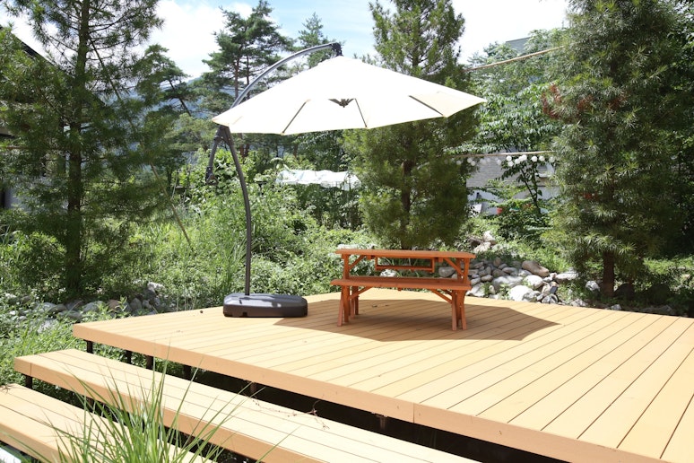 BBQ deck space