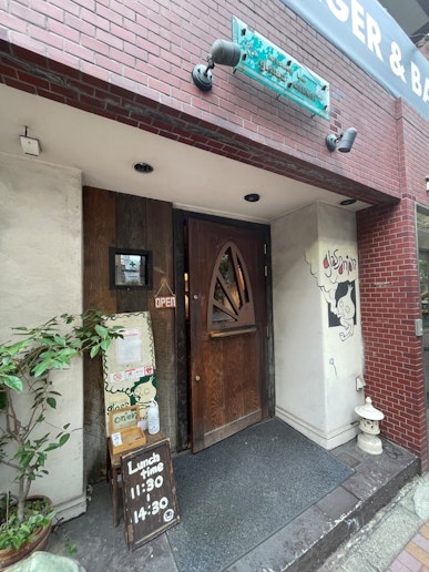 おしゃれな三茶のレストラン！