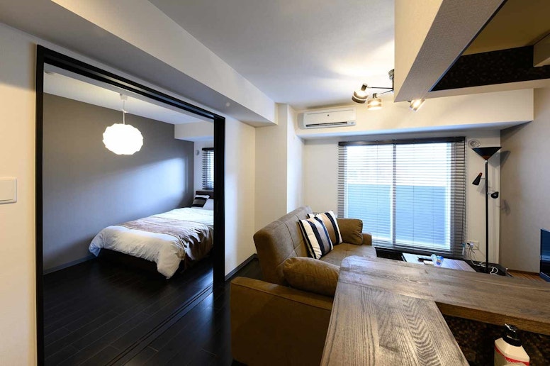 Bedroom and Livingroom! ベッドルームとリビングルームです☆