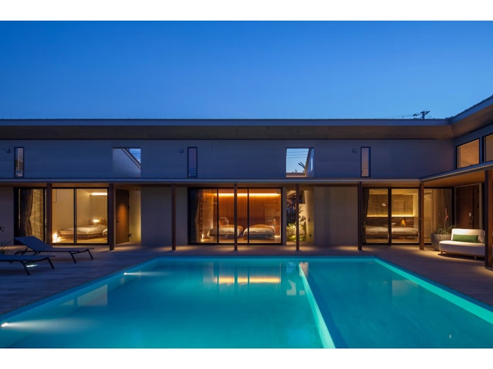 ３部屋並んだ独立したベッドルーム。それぞれ違った雰囲気を楽しむことができます。