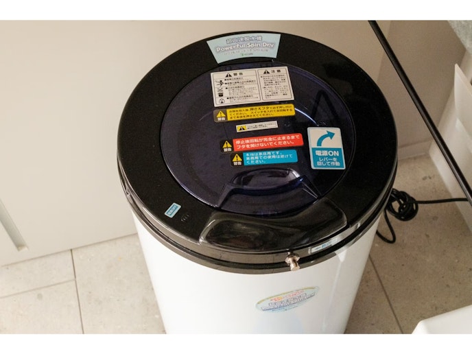 プールの後の水着用に脱水機を御用意しました。ぜひご利用ください。