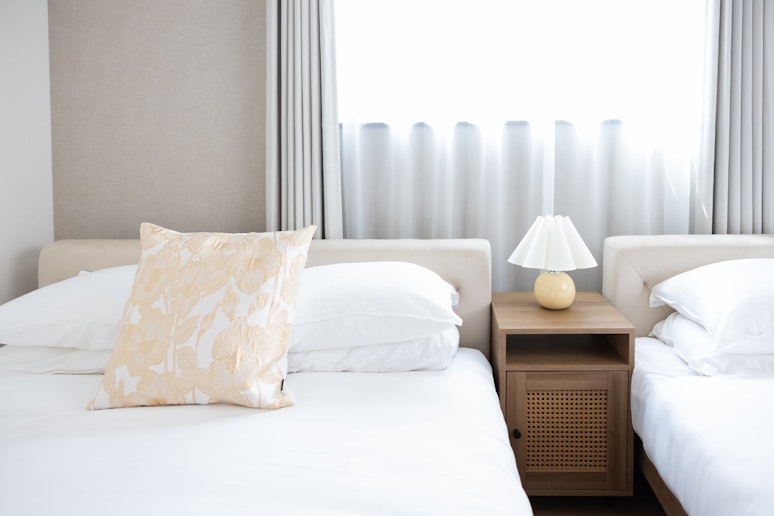 寝室３：ダブルベッド２台