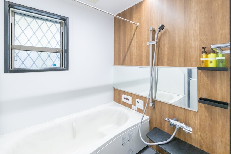 バスルーム：浴槽