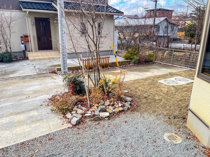 和室からは良い眺めが楽しめます。自然や庭など、美しい景色が広がっています