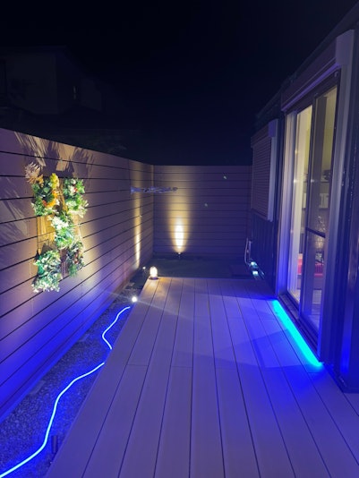 浜辺をイメージしたライトアップ