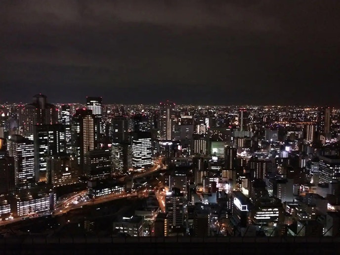 ・【周辺　大阪】大阪梅田の夜景も魅力的