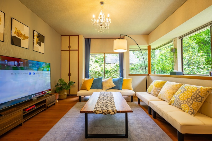 サブリビングもソファセットあり