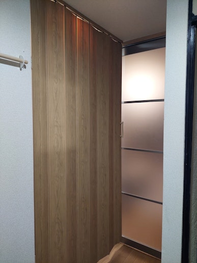 脱衣所パーテーション（トイレが狭い場合にもお使いいただけます。）