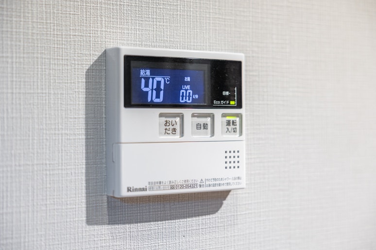 厨房熱水器開関