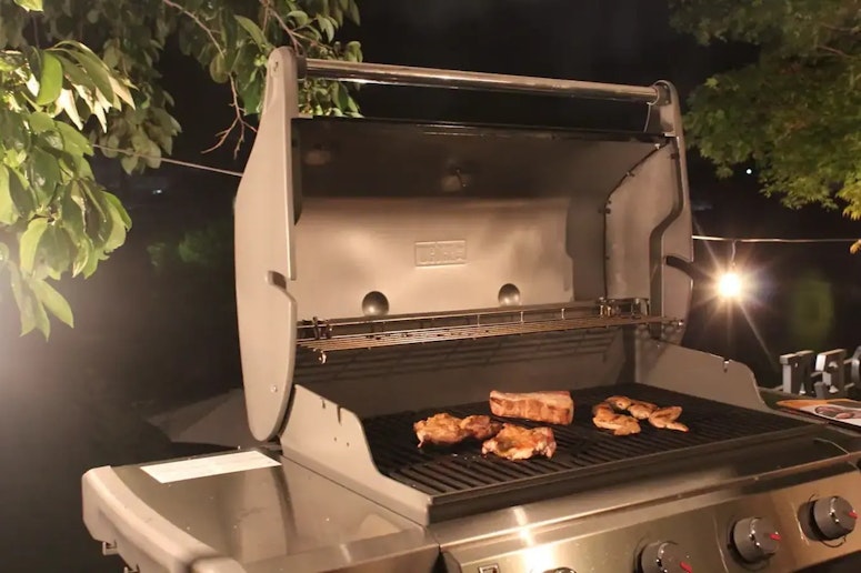 新たにWeber ジェネシスII E-410 お料理の幅も広がり、今まで以上に...