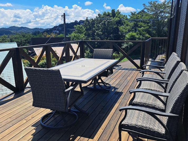 テラスのテーブルセット