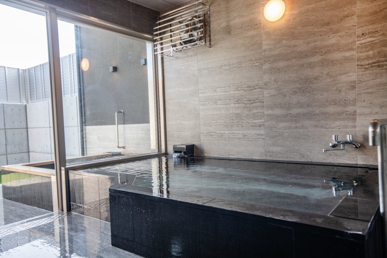 源泉掛け流し温泉