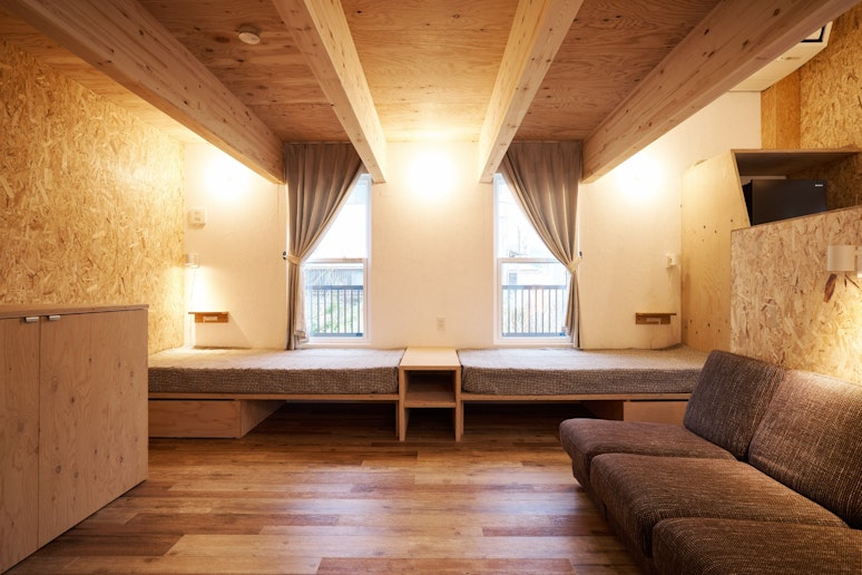 1階４ベットとスペアベット2台。