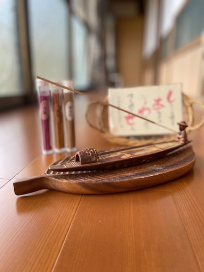 各部屋にお香をご用意しております