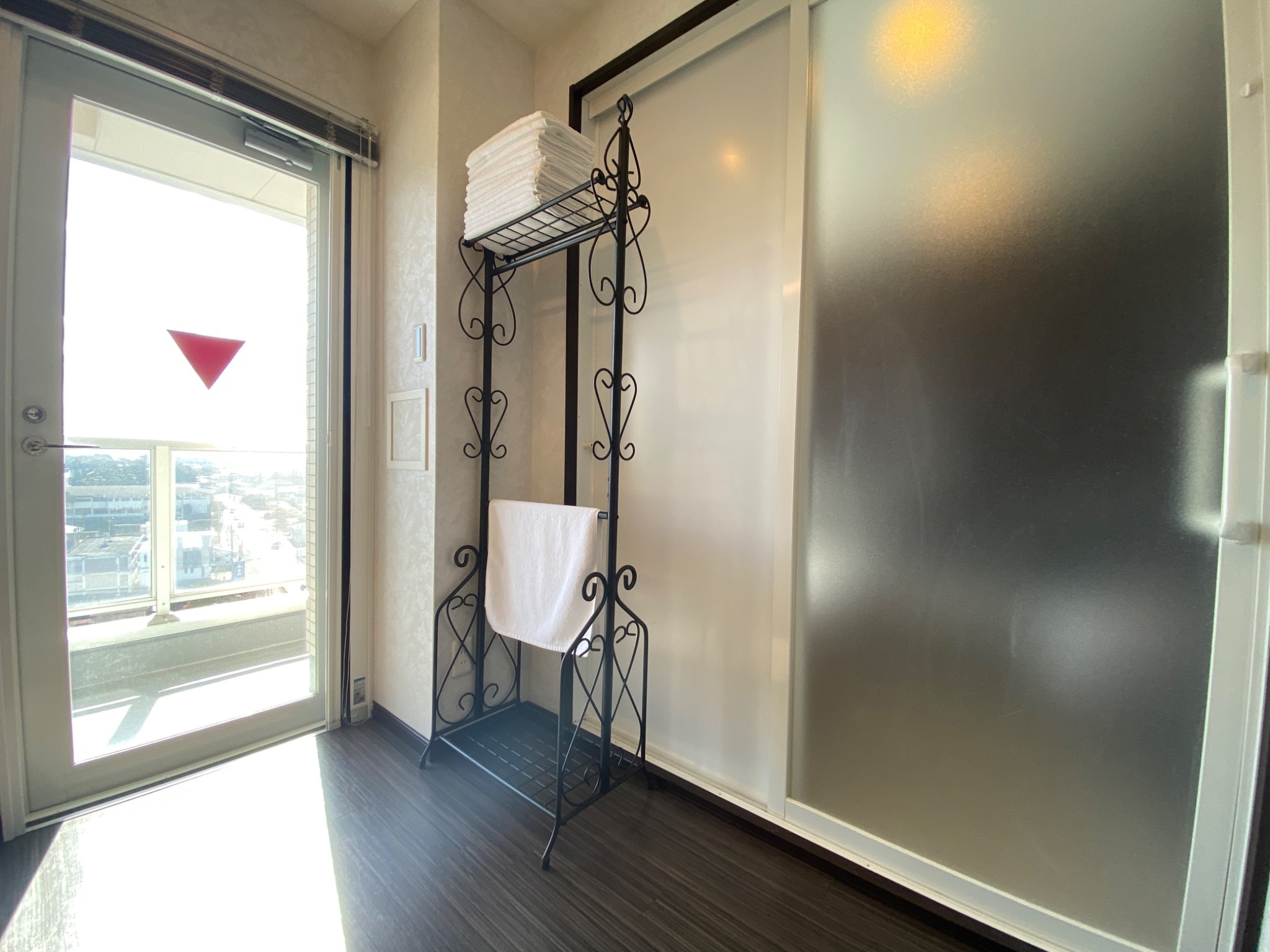 圧迫感の無い洗面脱衣室