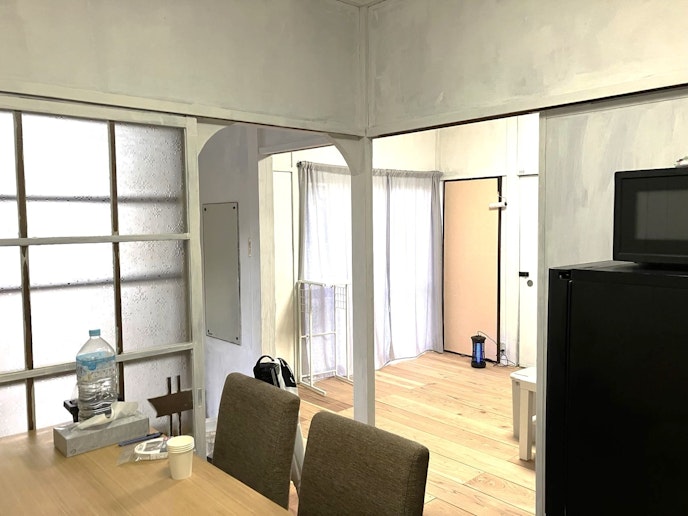 ダイニングから居間