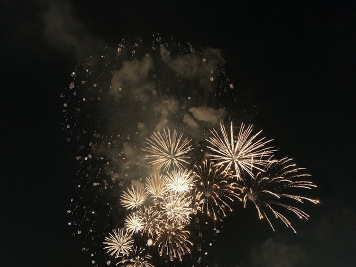 淀川花火が〜2分で見れます。