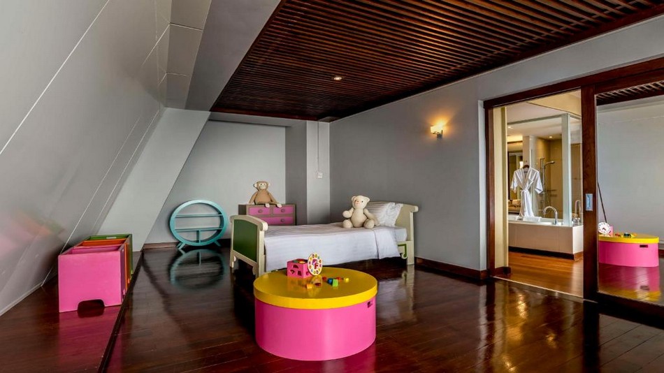 エグゼクティブ ファミリールーム (キングベッド)