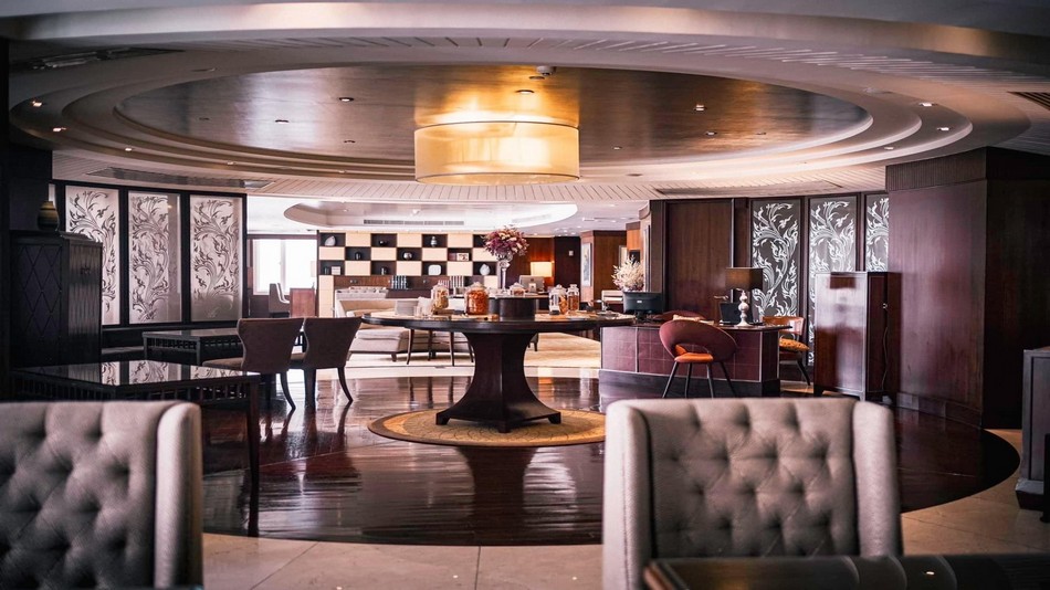 エグゼクティブクラブラウンジ　場所：24階　時間：午前11時-午後20時