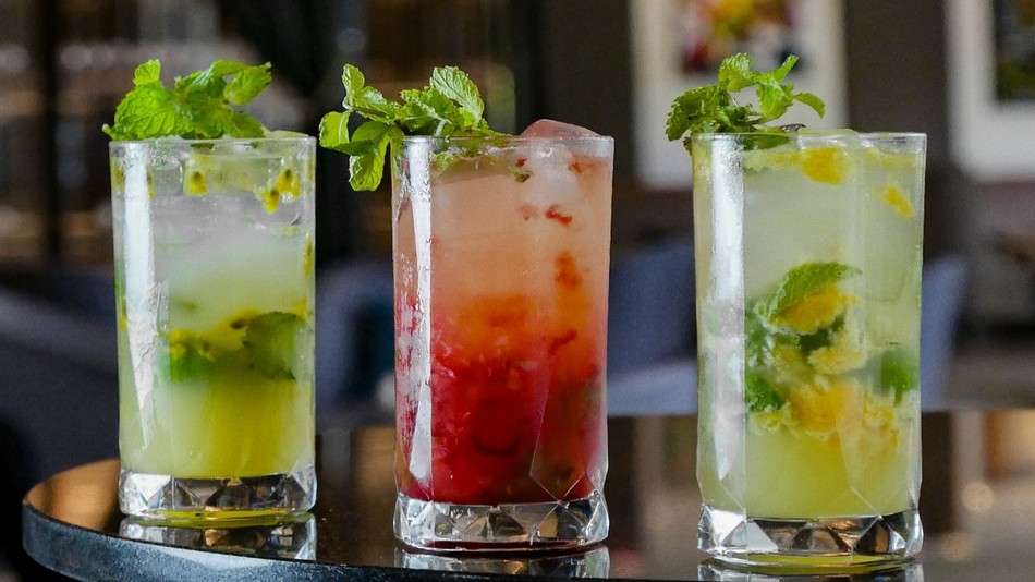  MOJITO（モヒート）オリジナルカクテルが豊富「INBLU」バー &テラス