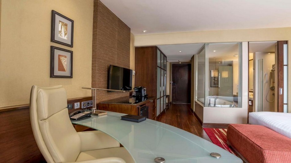 デラックスルーム（キングベッド）