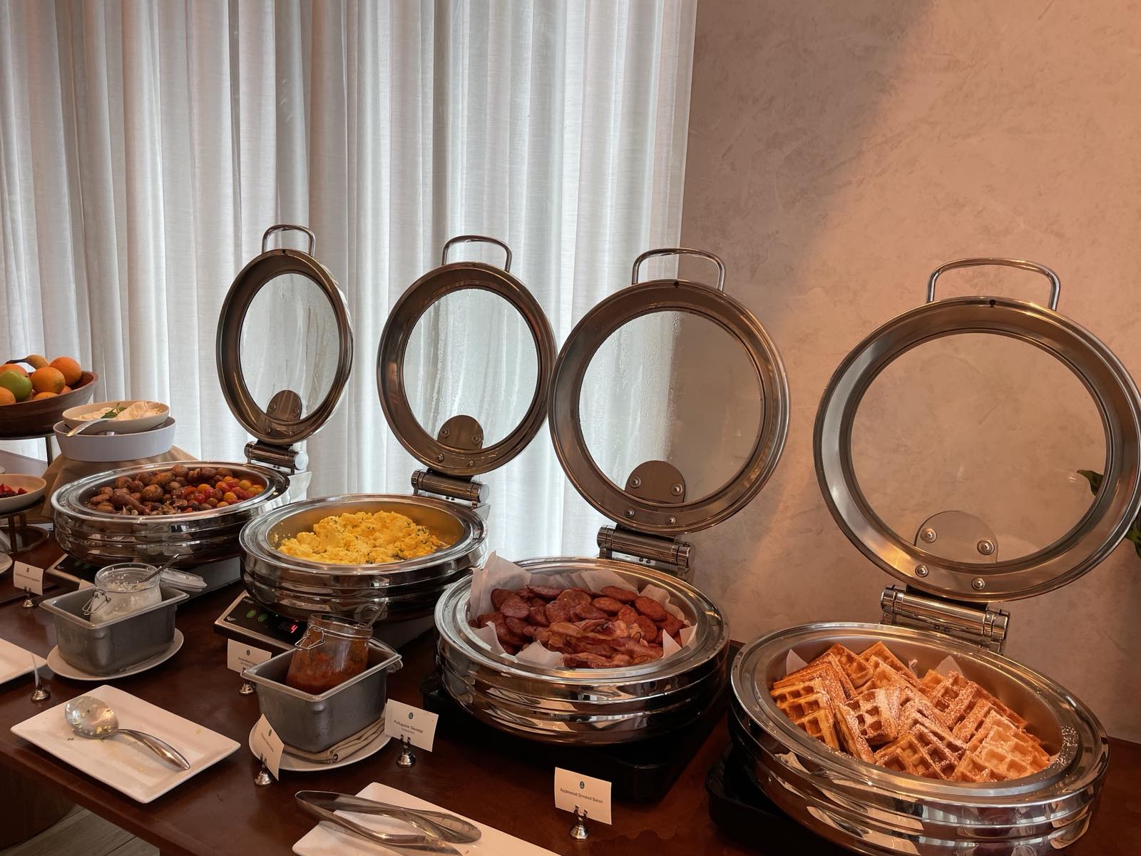 ブッフェ朝食一例