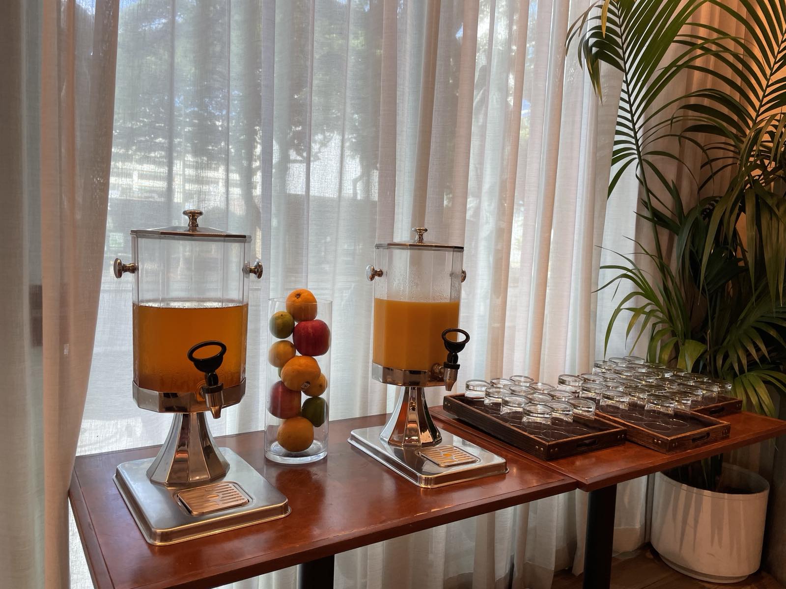 ブッフェ朝食一例