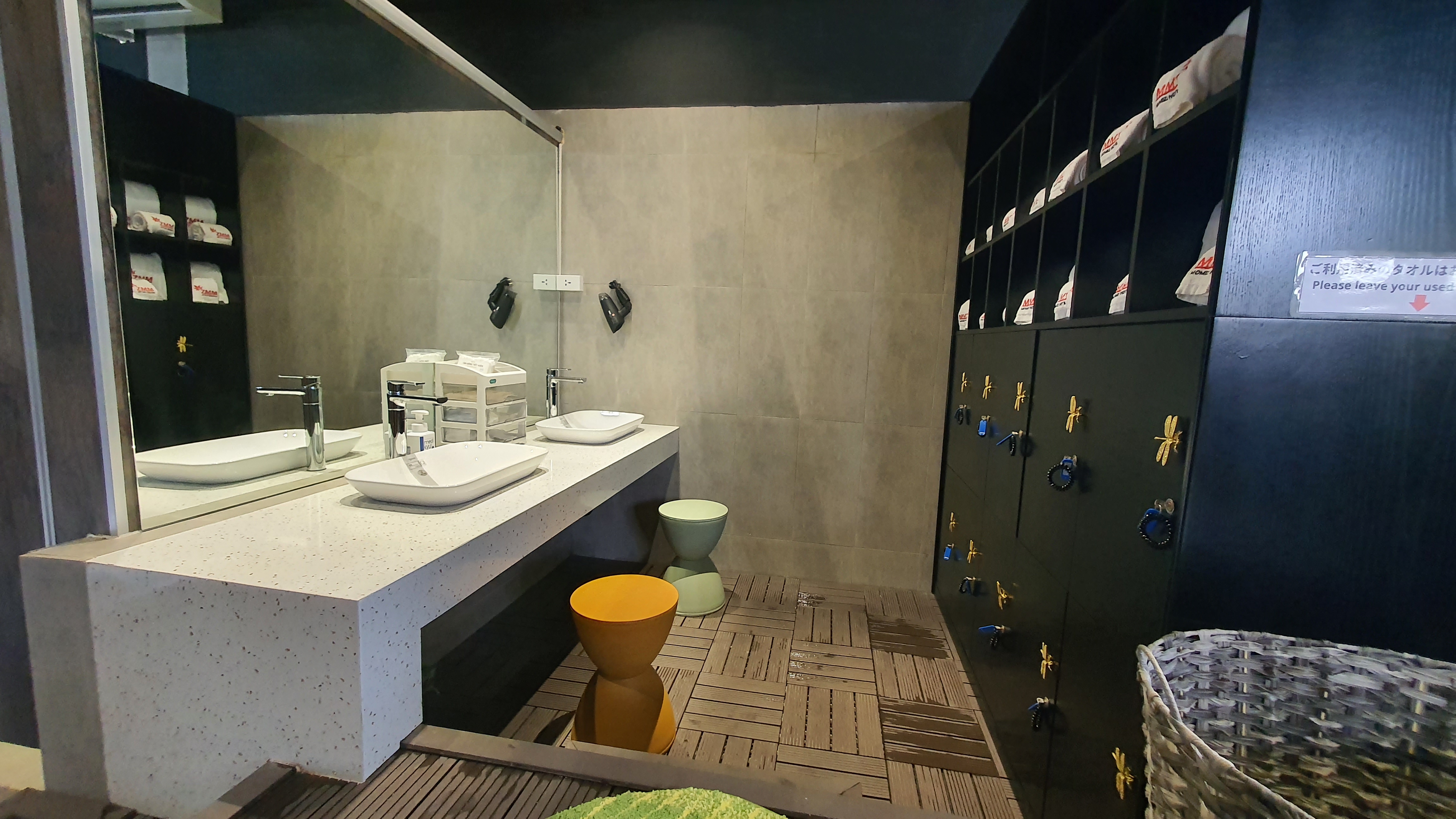 男性専用の大浴場（露天風呂）