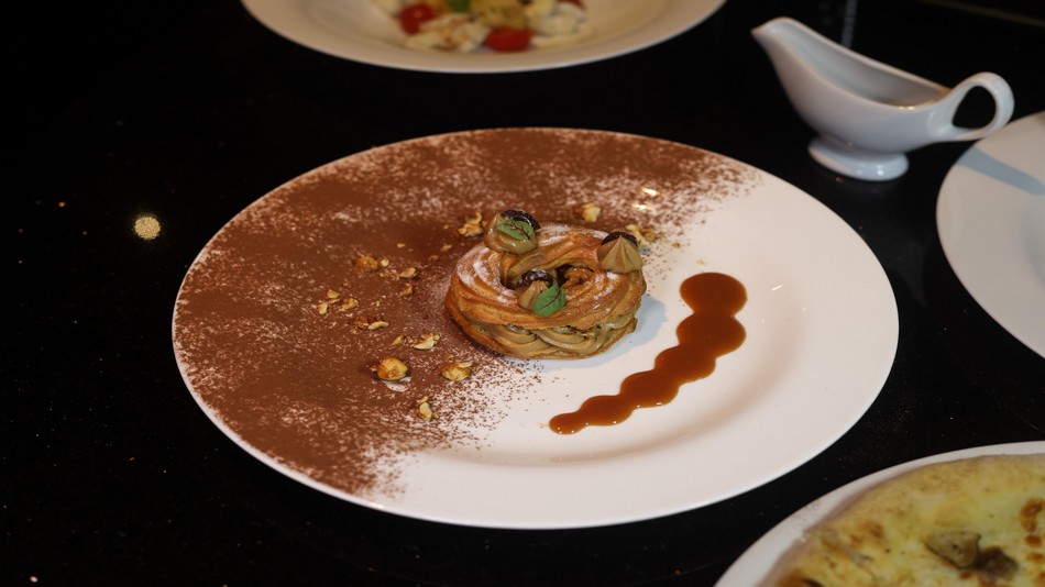 「Medici 」キッチン & バー・バンコク