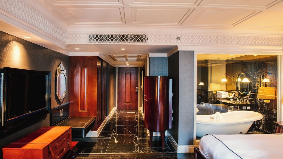 ジャトゥデラックス キングベッド