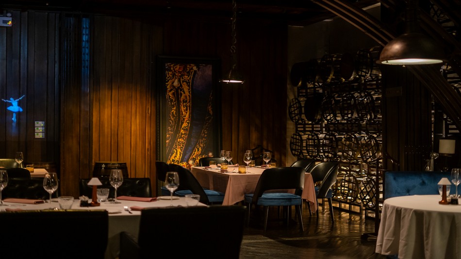 「Medici 」キッチン & バー・バンコク